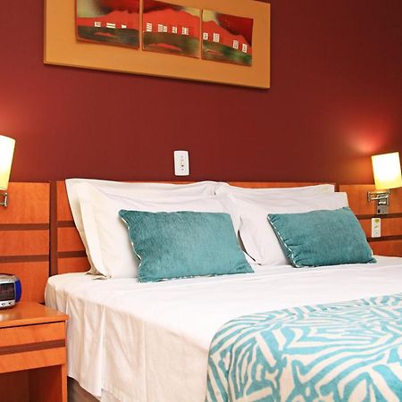 Vitoria Praia Hotel Стая снимка