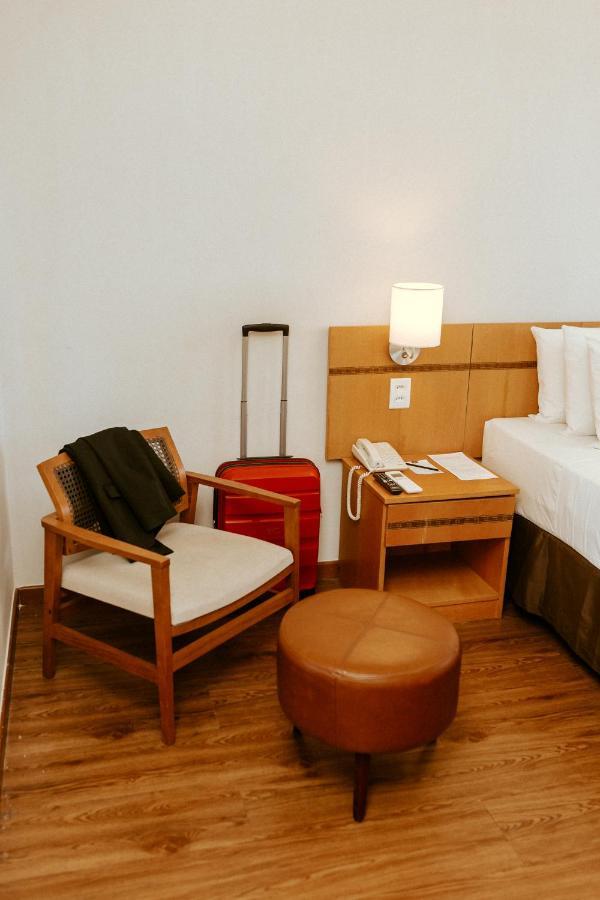 Vitoria Praia Hotel Екстериор снимка
