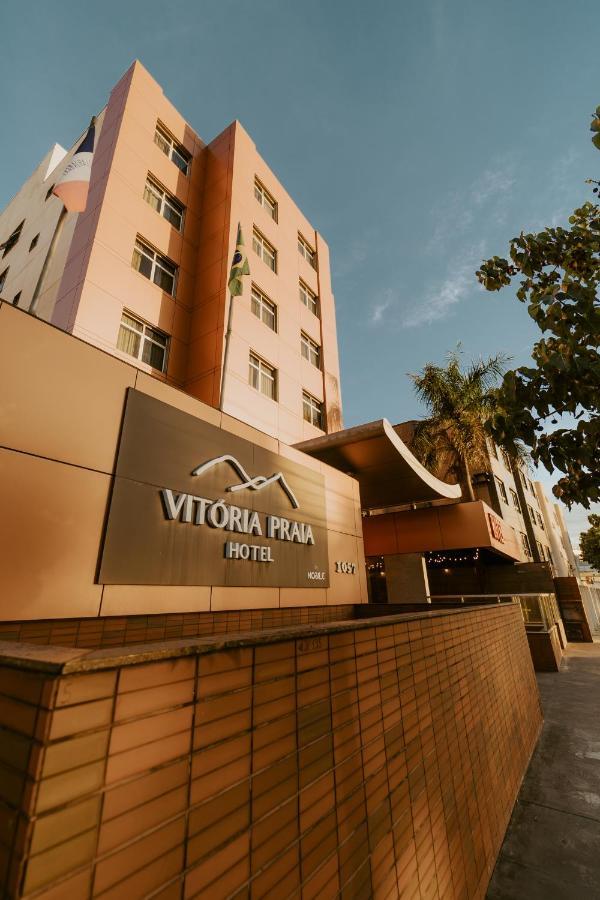 Vitoria Praia Hotel Екстериор снимка