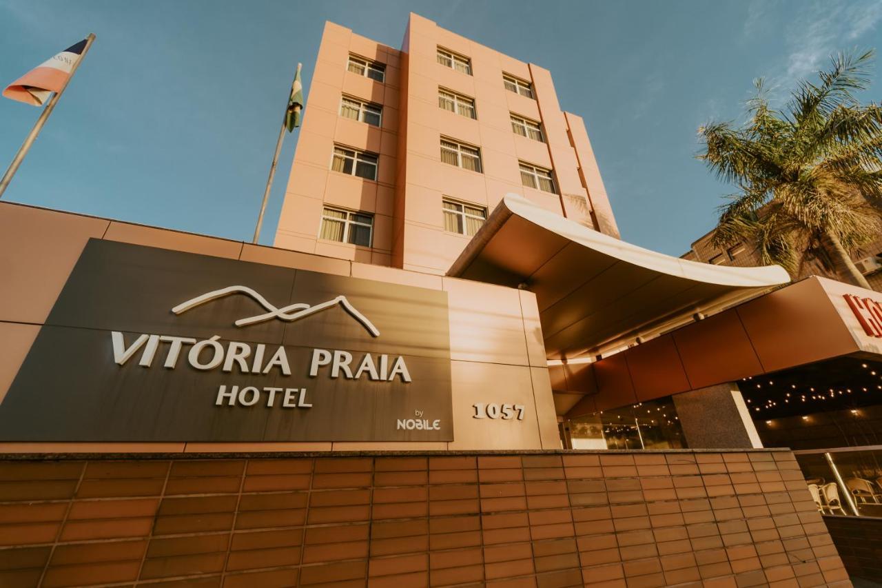 Vitoria Praia Hotel Екстериор снимка